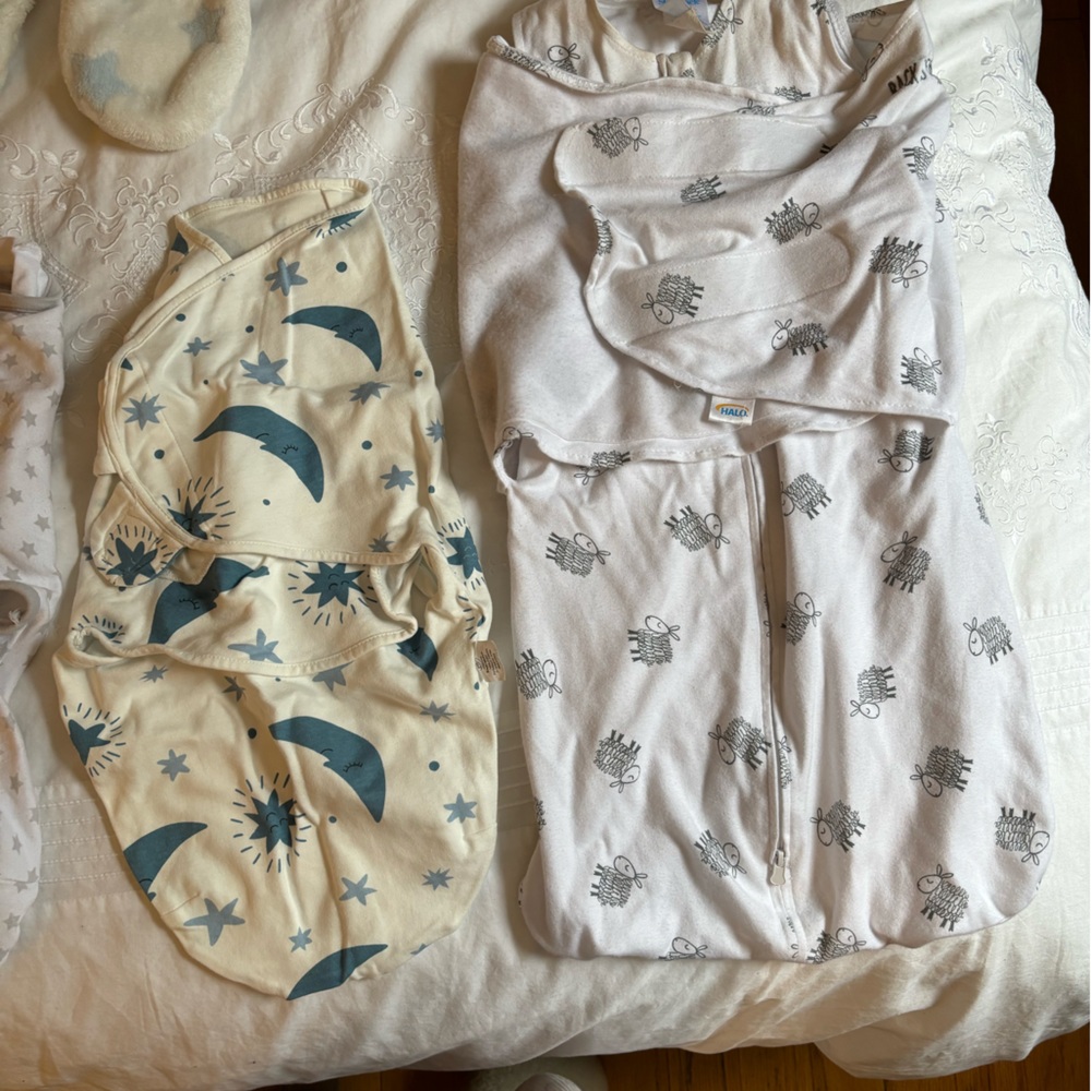 baby swaddles